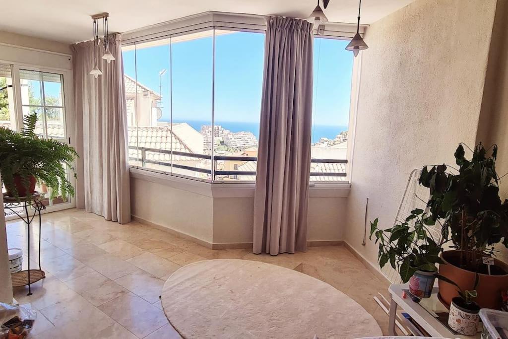 Апартаменты Luxury Penthouse With Sea&Mountain Views & Hot Tub - Tranquility & Rest Бенальмадена Экстерьер фото