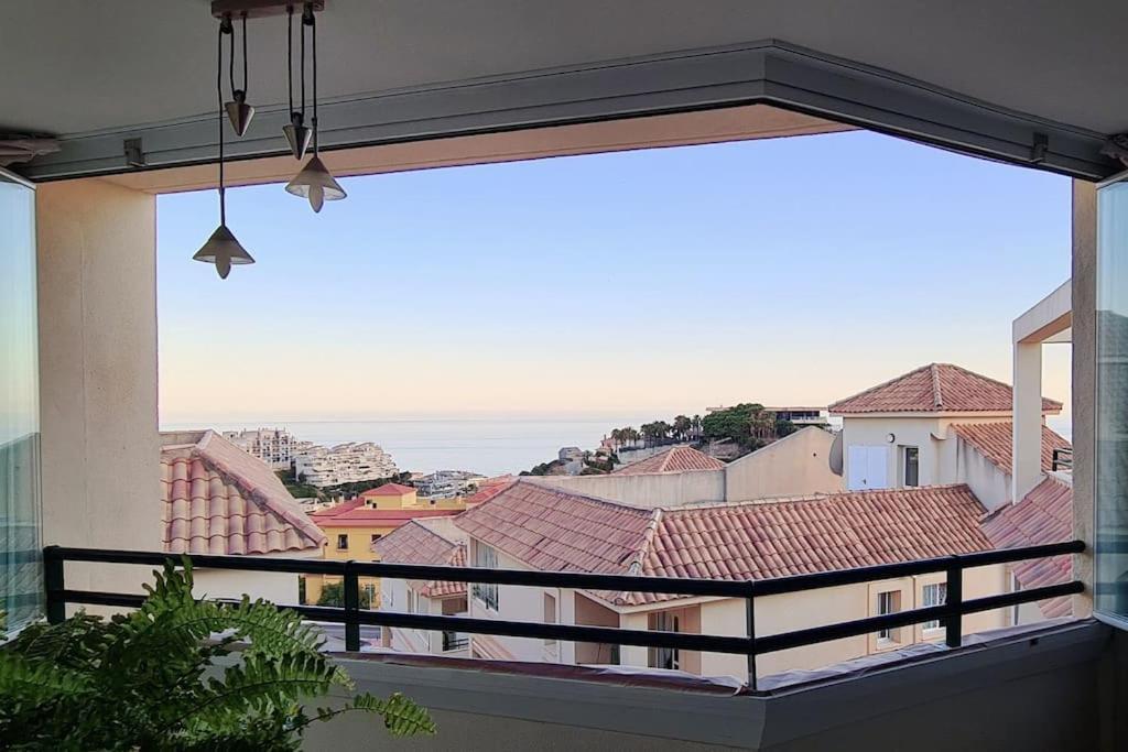 Апартаменты Luxury Penthouse With Sea&Mountain Views & Hot Tub - Tranquility & Rest Бенальмадена Экстерьер фото